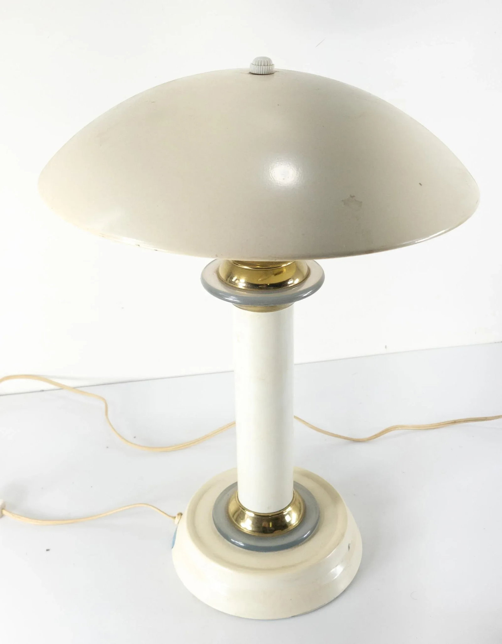 Mid-Century Modern Flying Saucer Modernist Table Lamp - 6