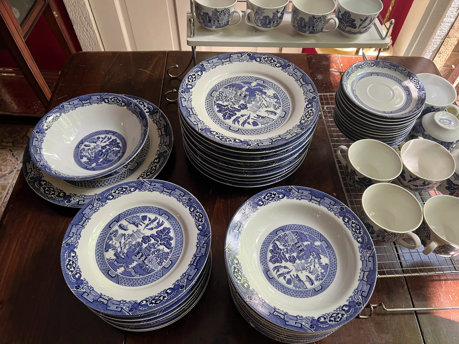 Vintage Royal Oak China Set- 62 Pieces - 7