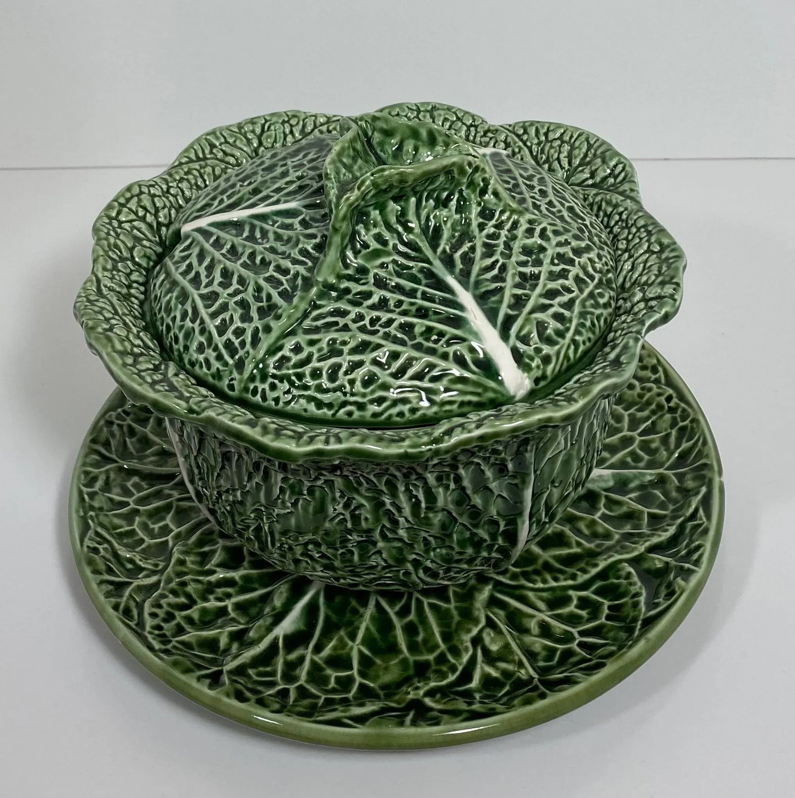 1970s Vintage Majolica Cabbage Lidded Soup Tureen With Under Plate - 4