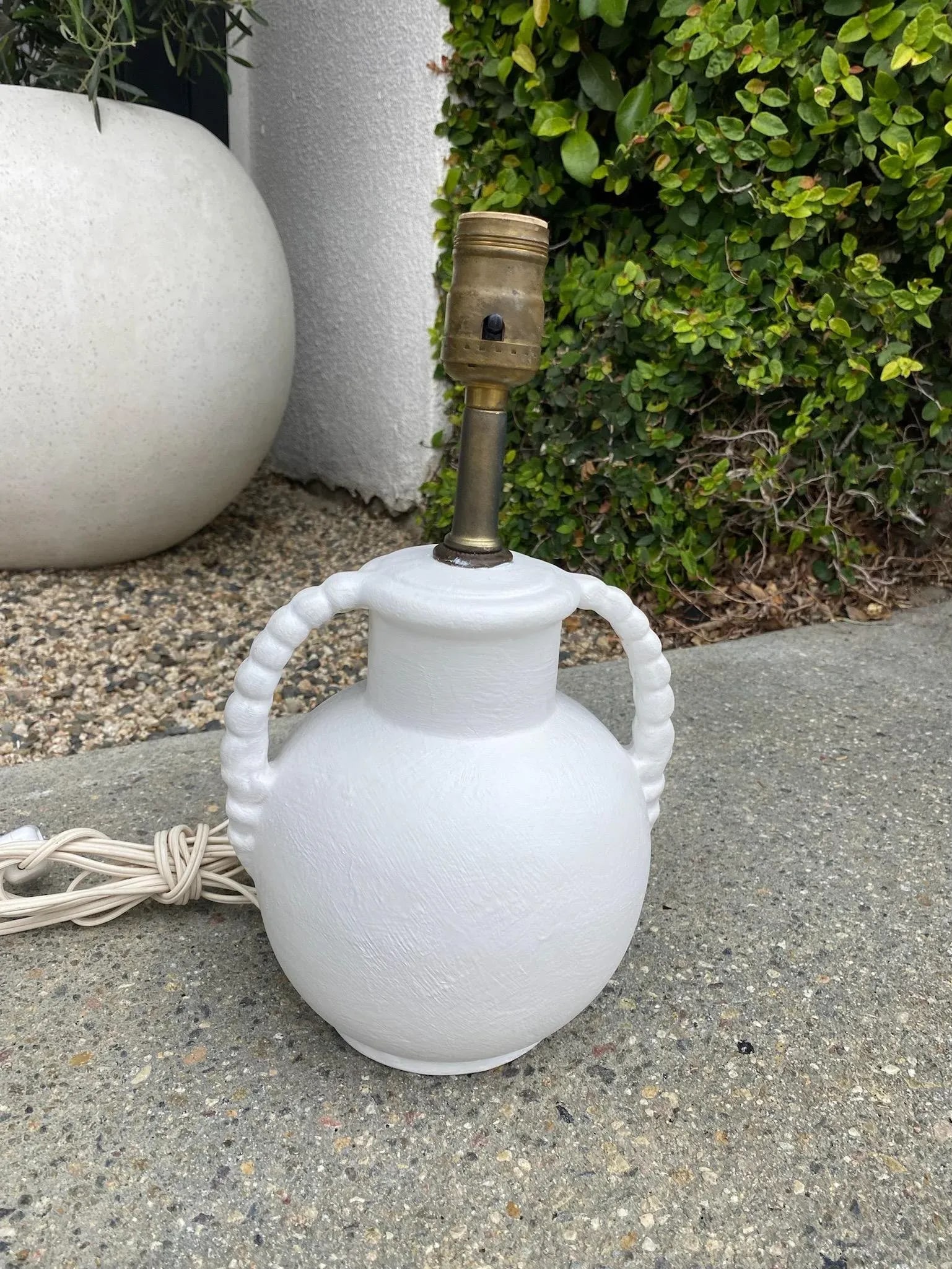 Mid 20th Century Mini Ceramic Lamp With Pleated Shade - 8