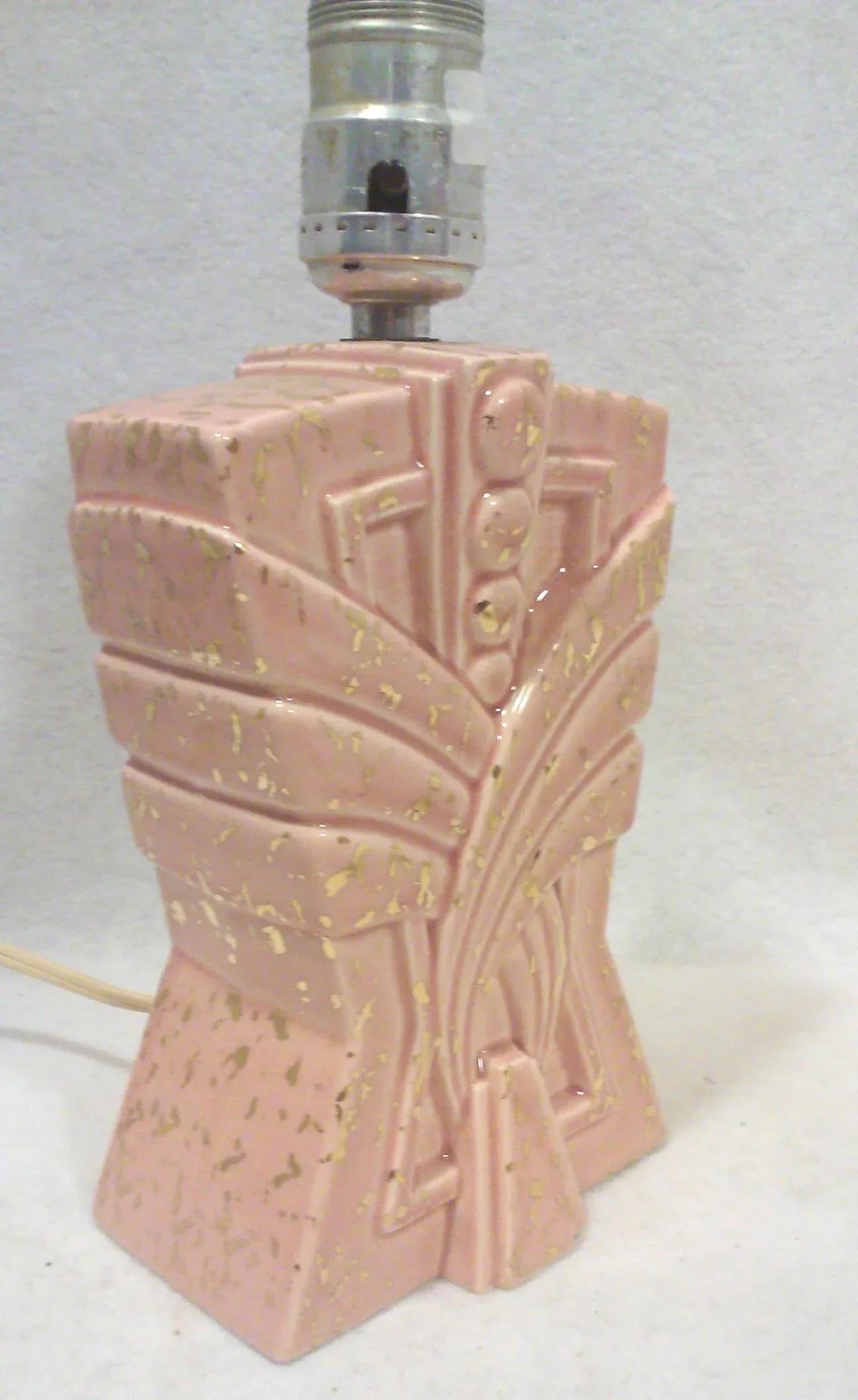 1950s Atomic Lamp Pink Gilt Ceramic Dresser Accent Lamp - 3