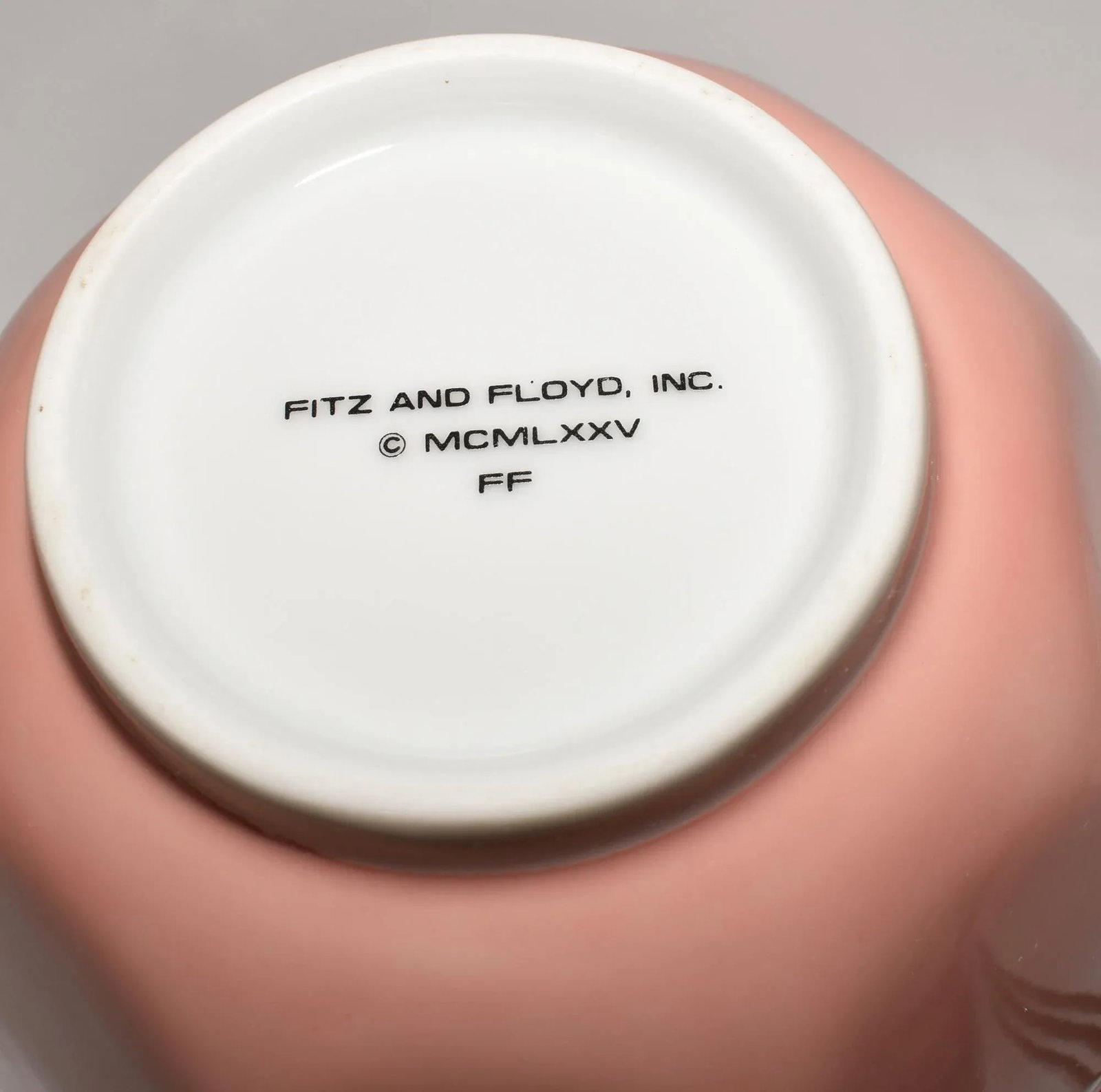 1970s Fitz & Floyd Mid Century Modern Pink Peach Rondelet Luncheon Set 16 Piece Plates Bowls Cups - 10