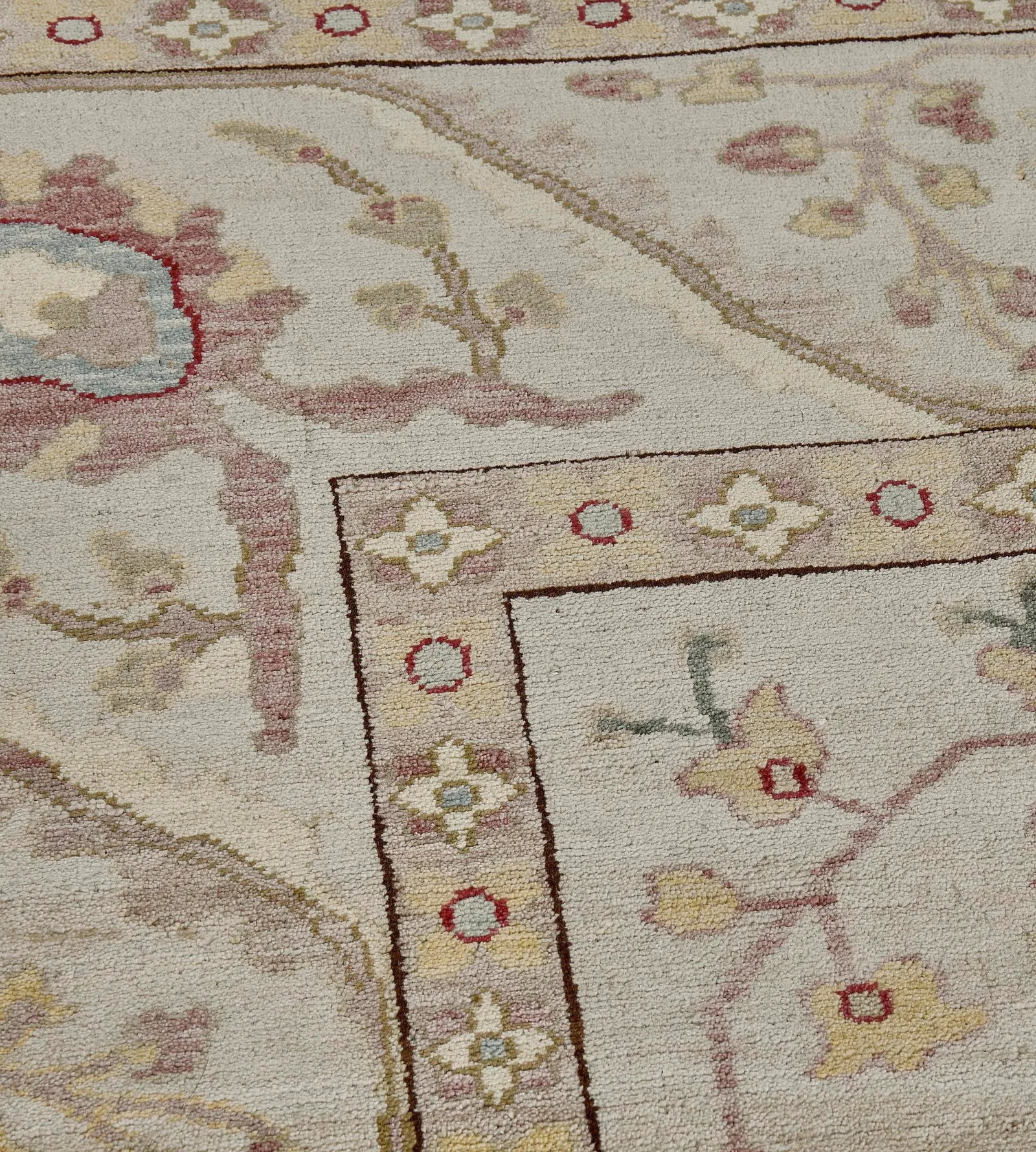 Mansour Handmade Agra Rug - 7