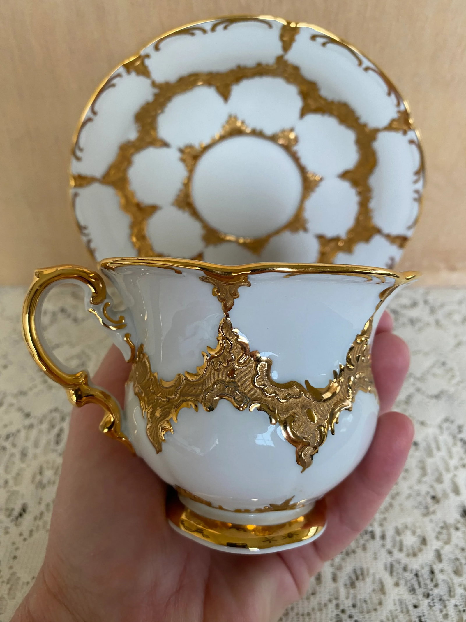 Meissen Gilded Tea Cup and Saucer - 5