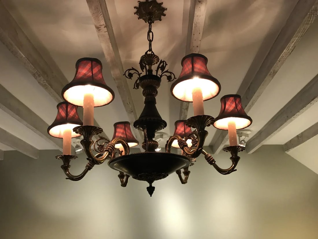 French Empire Style Tole and Brass Chandelier, Early 20th Century, With Silk Custom Shades - 2