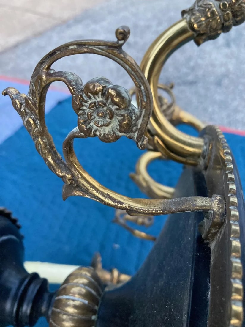 French Empire Style Tole and Brass Chandelier, Early 20th Century, With Silk Custom Shades - 5