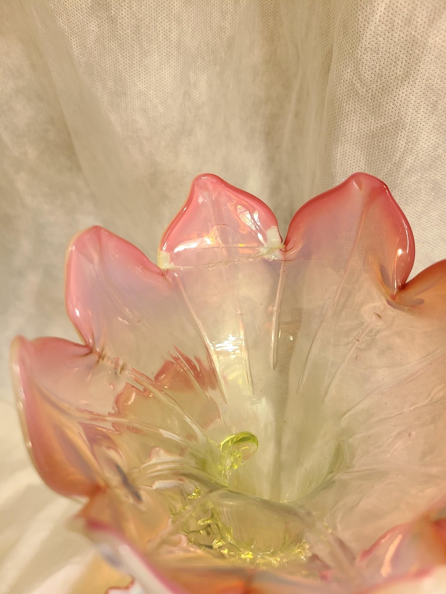 Antique Art Nouveau Opalescent Vaseline Glass Epergne, Circa 1880's - 7