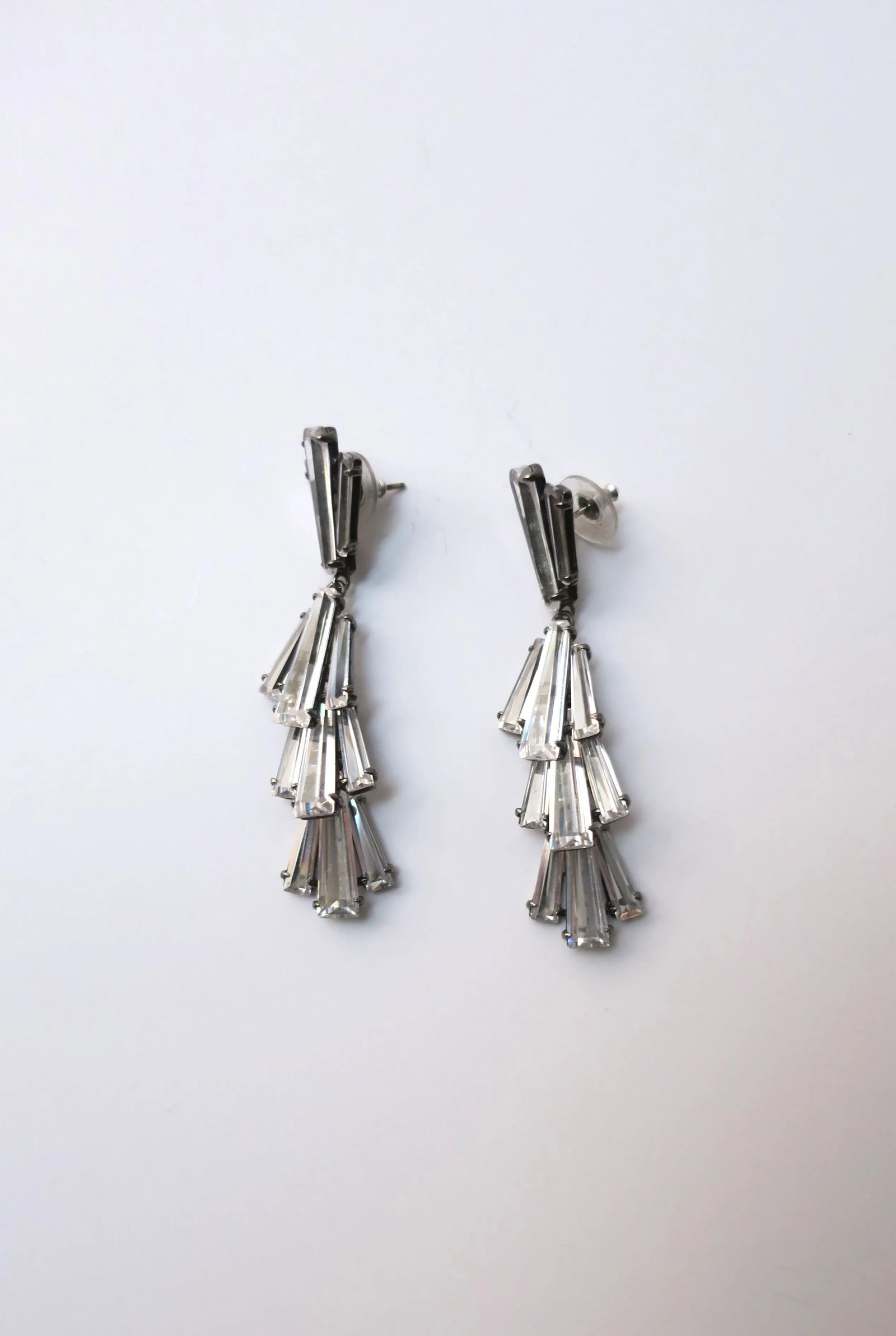 Diamond-Esque Crystal Dangle Earrings Art Deco Style, Pair - 2