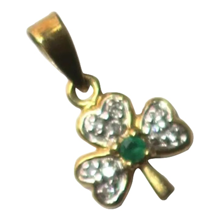 Irish Shamrock Clover Charm 14-Karat Yellow Gold, Diamonds & Emerald: A small authentic Irish shamrock clover charm in 14-Karat yellow gold, diamonds, and Emerald gemstone center, from Ireland. A great piece for a necklace or attach to your favorite charm bracelet.
