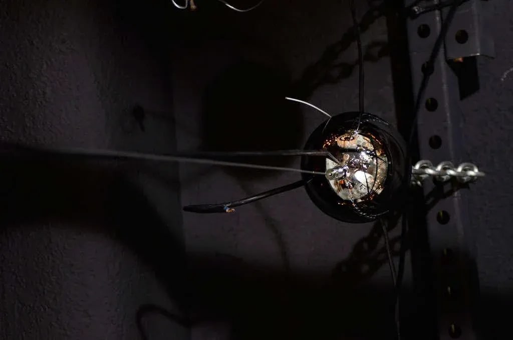 Seguso Grey Glass Globe Pendant Light - 5
