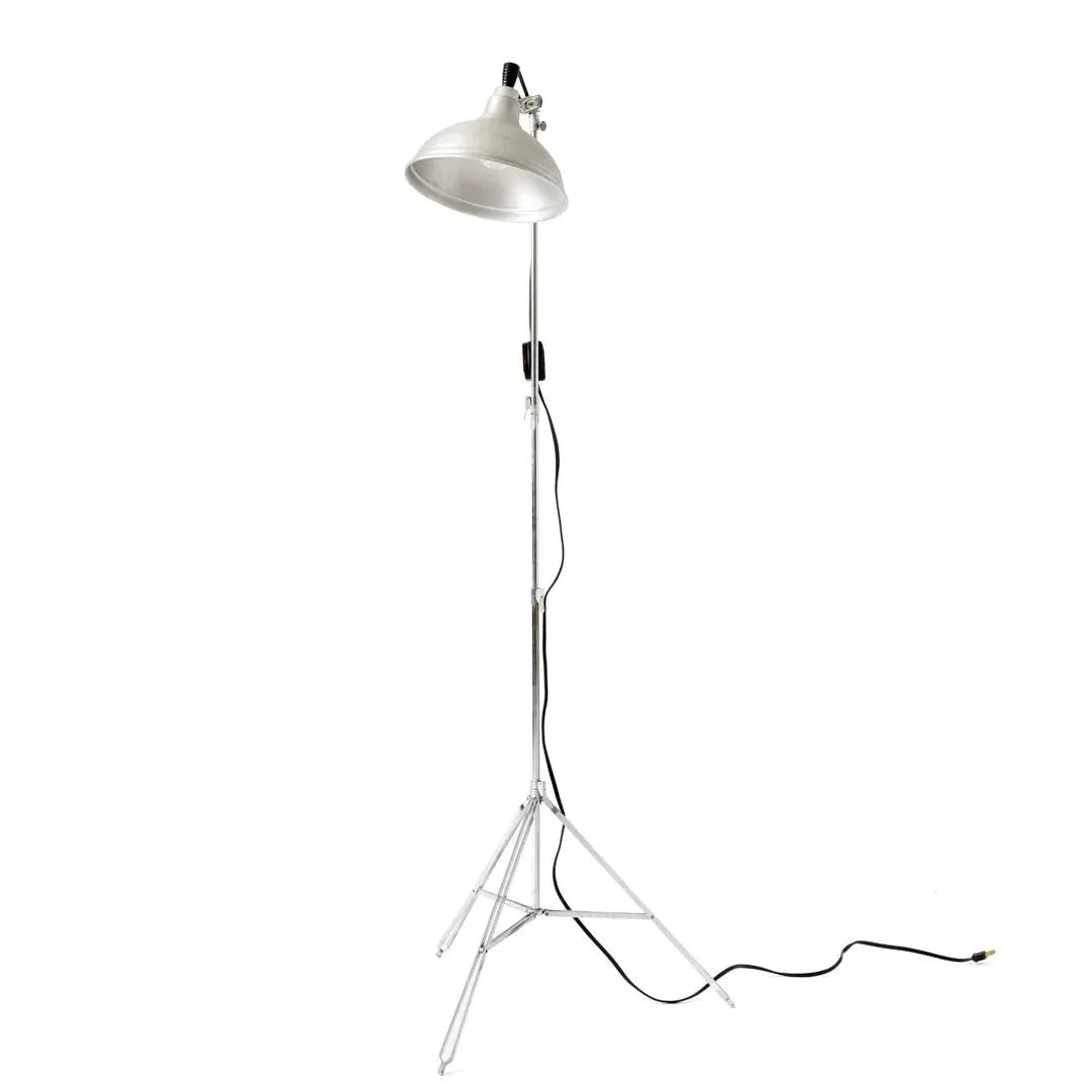 Mid-Century Photographer's Light, C. 1950 - 3