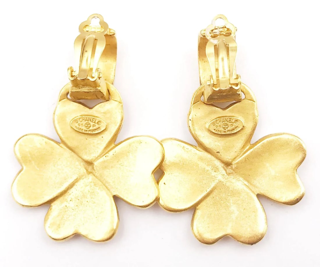 Vintage Chanel Gold Plated CC Clover Clip on Earrings - 2 Pieces - 4