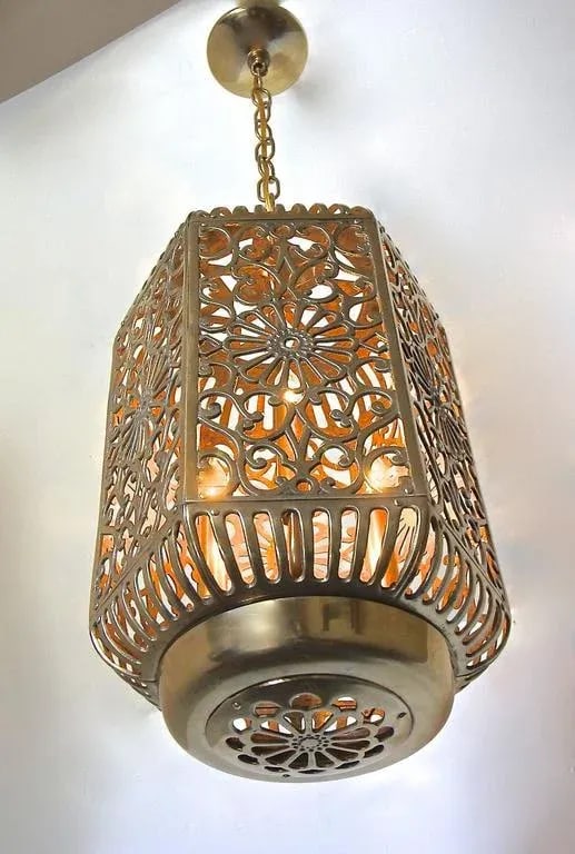 1950s Vintage Japanese Pierced Filigree Brass Ceiling Pendant - 4