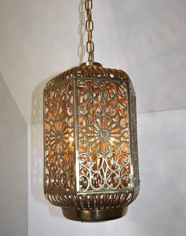 1950s Vintage Japanese Pierced Filigree Brass Ceiling Pendant - 7