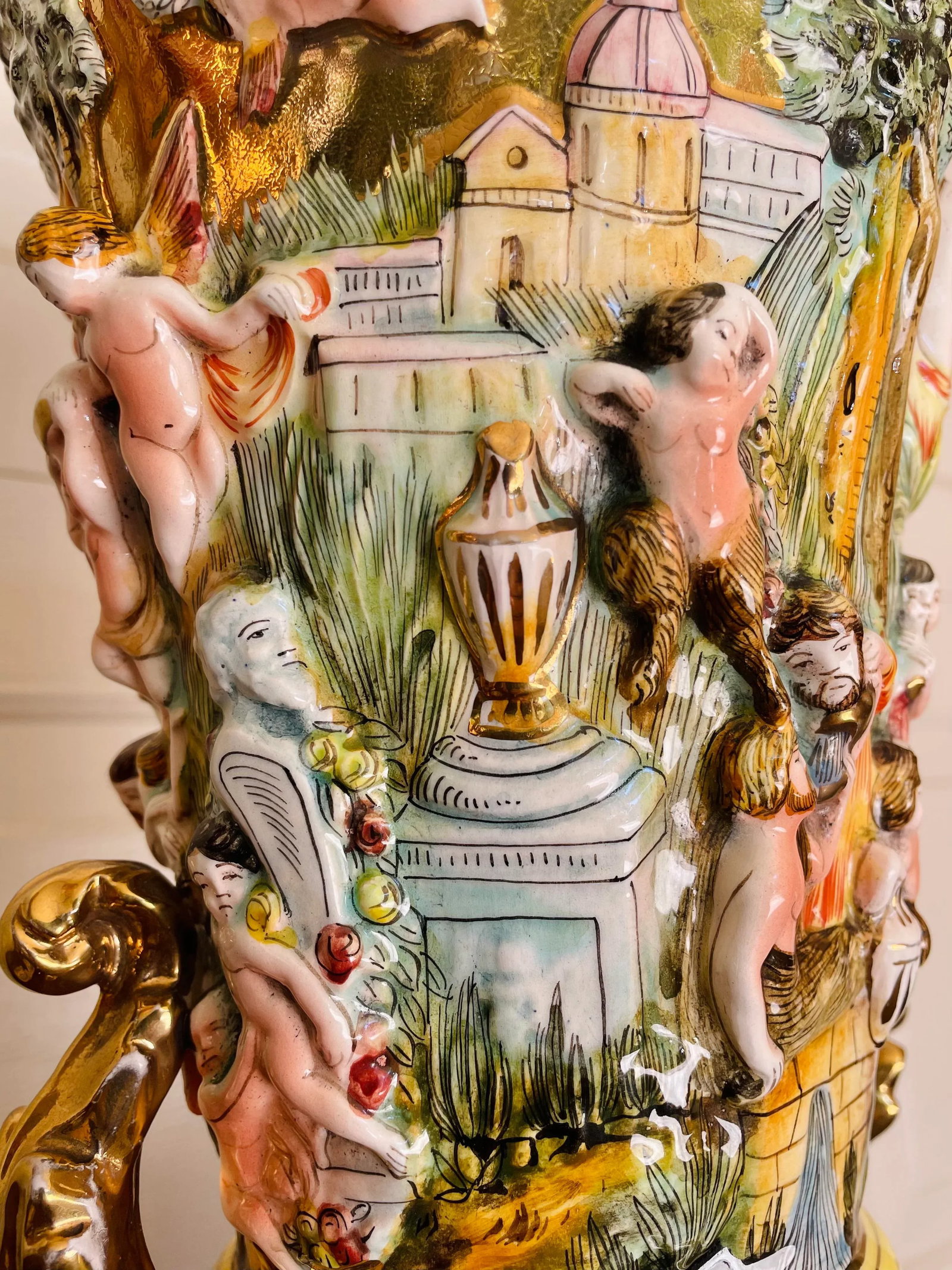 Antique Italian Capodimonte Urns, a Pair - 8
