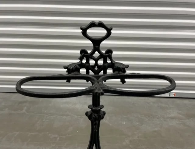 Early 20th Century Antique Cast Iron Umbrella Stand - 4