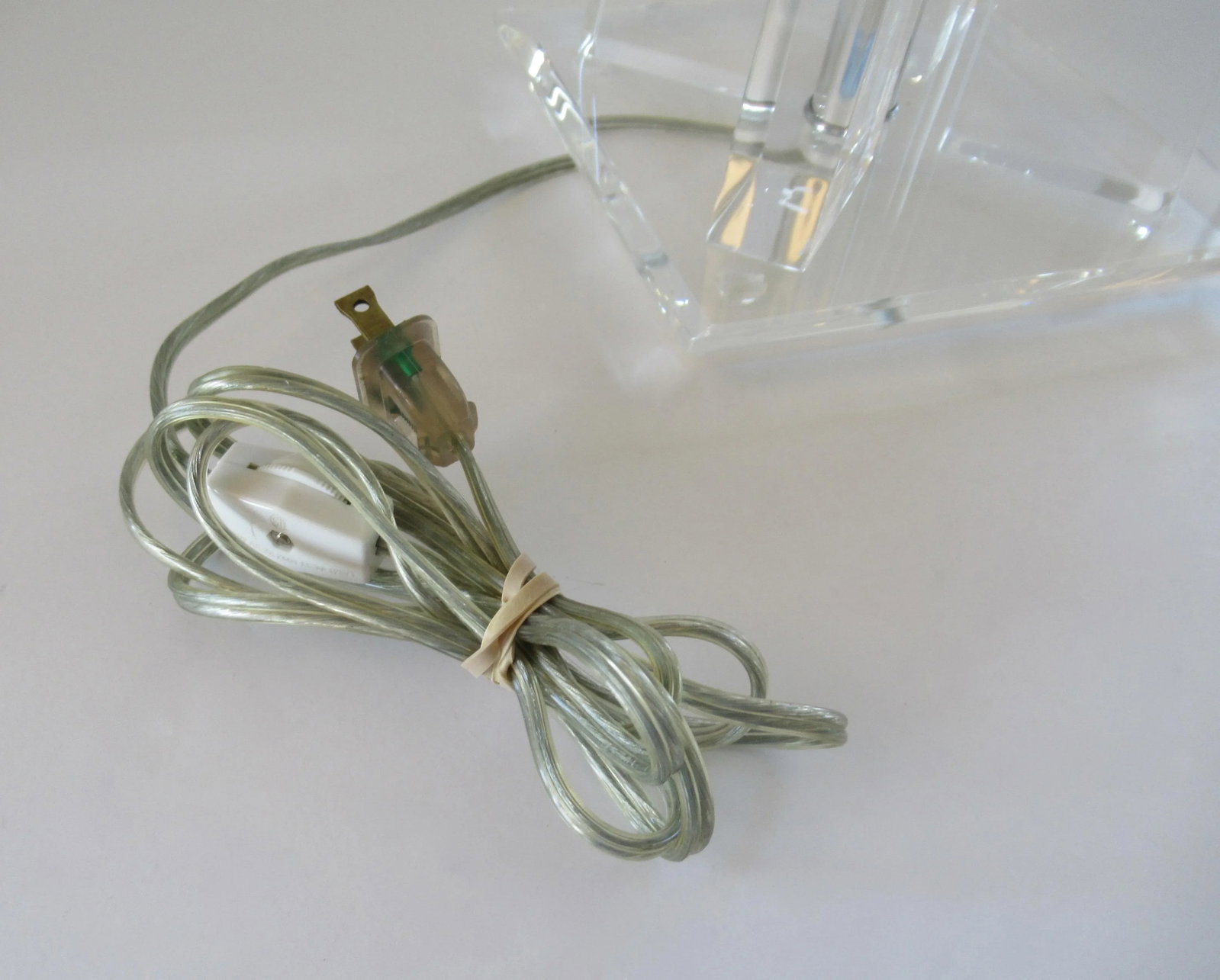 Mid Century Karl Springer Style Lucite Faceted Lamp - 11