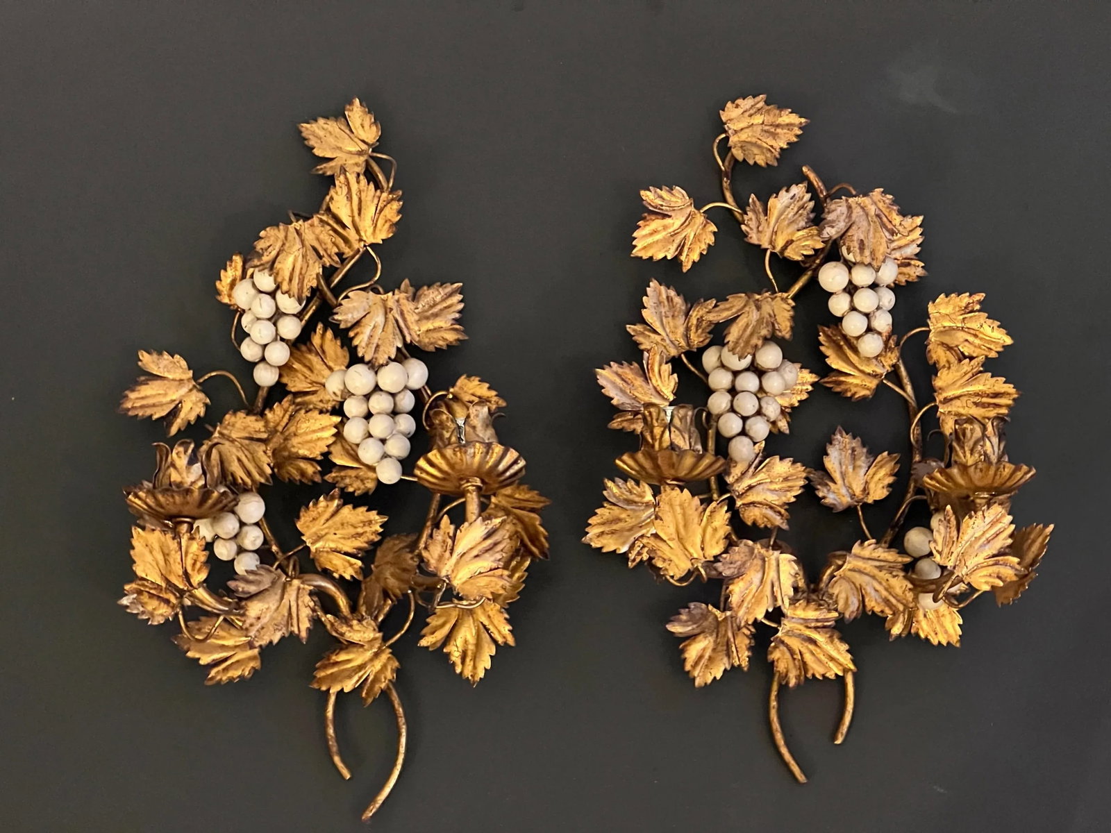 Vintage Pair Italian Gold Gilt Finish Cream Grapes Leaves Wall Candle Holders - 3