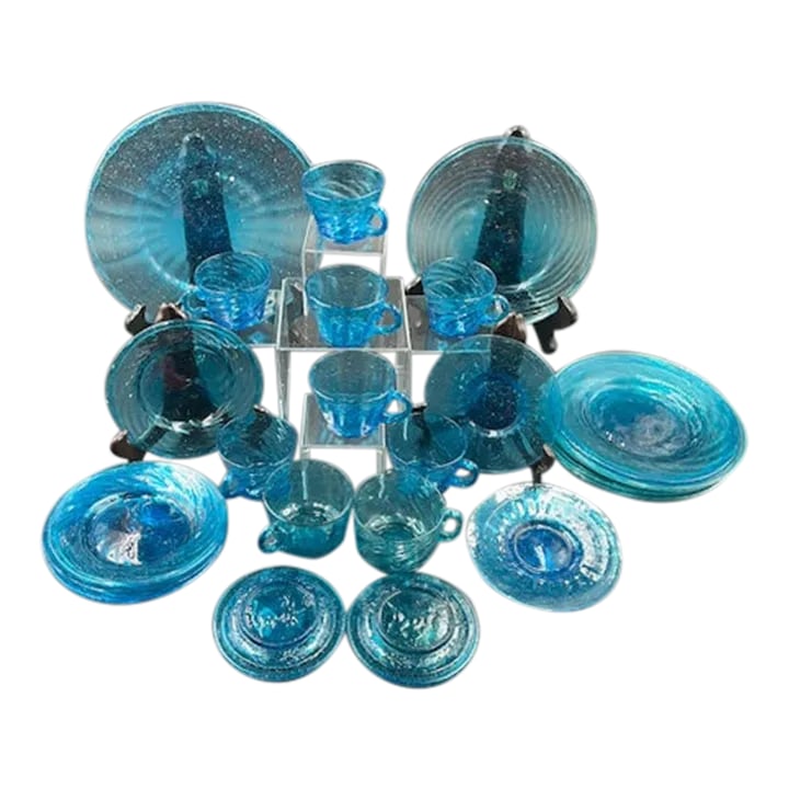 Vintage Mexican Blue Art Glass Dessert or Appetizer Set- 30 Pieces: Beautiful hand blown Mexican blue art glass with bubbles and swirls and ALL on -of-a-kind. The color ranges from Cornflower blue to Mediterranean blue. Set of 30 pieces includes: 1 10-inch plate 1