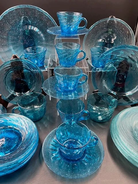 Vintage Mexican Blue Art Glass Dessert or Appetizer Set- 30 Pieces - 7