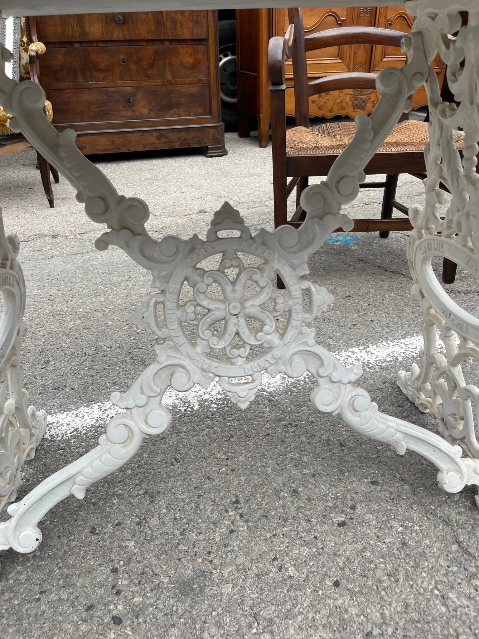 19th-Century French Garden Table With Slate Top and Iron Base - 5