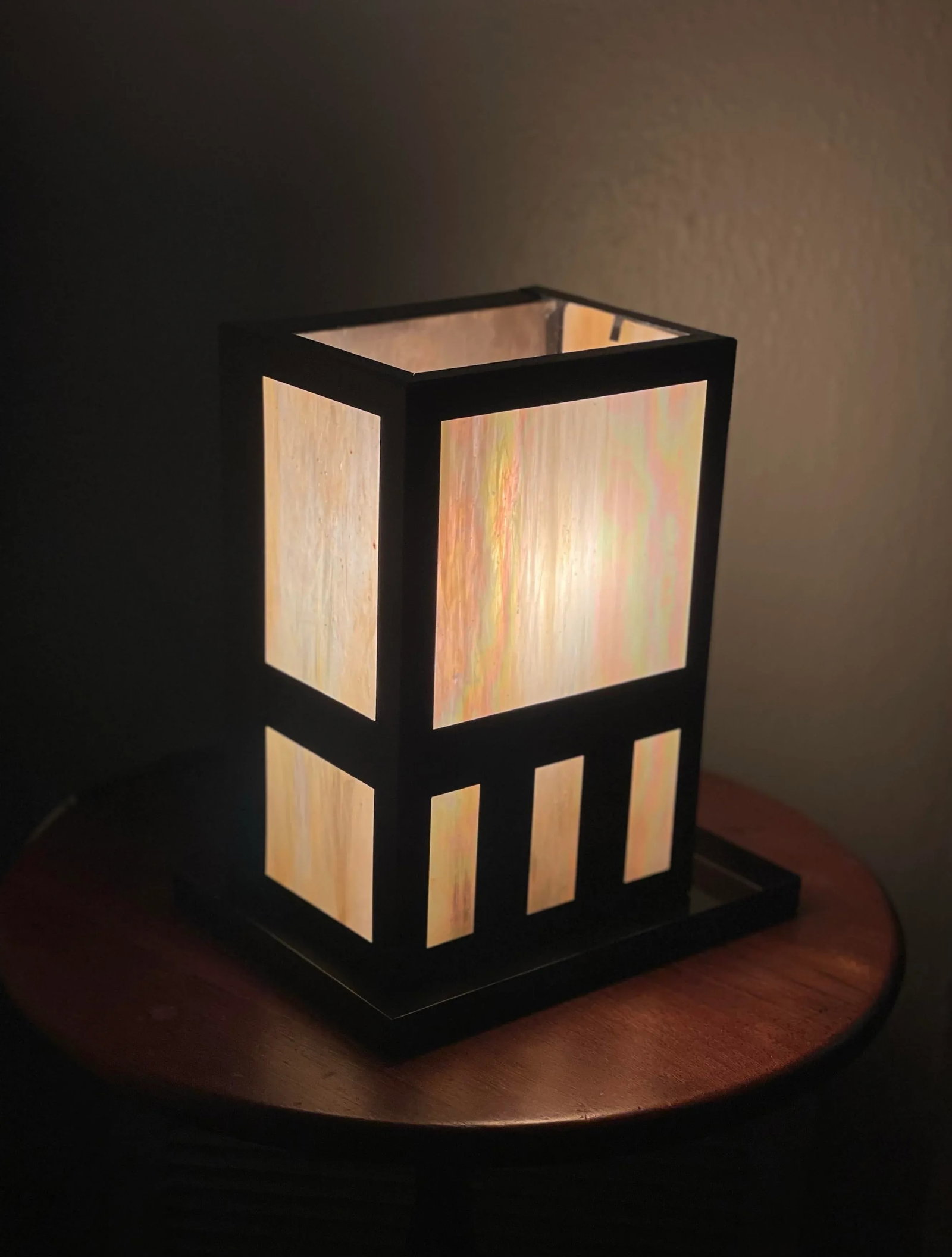 Vintage Arroyo Craftsmen Iridescent Glass Sconce Table Lamp - 9