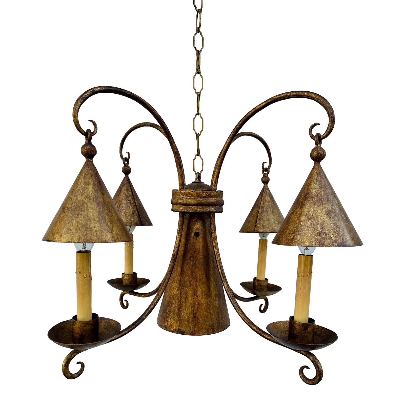 Vintage Tudor Swag Chandelier: Vintage swag Chandelier, 5 bulb pendant lamp for sale. 4 arms with with candelabra bulbs and metal bell shade and another downward lighting in the middle that uses a regular bulb. In French, Spanish