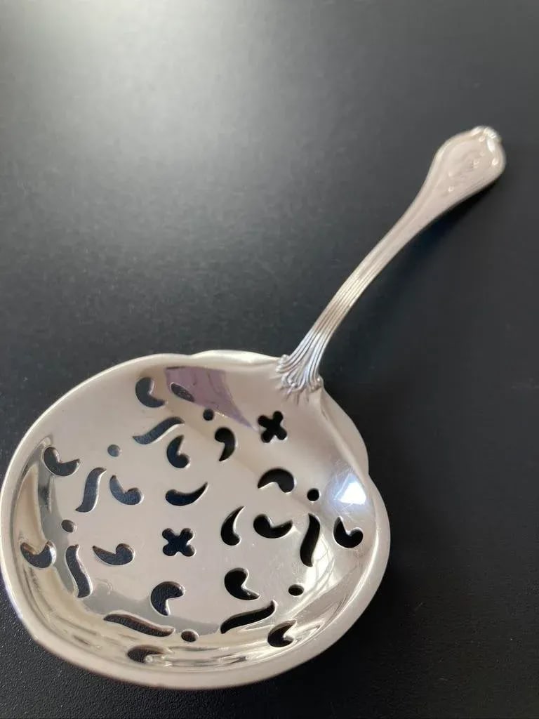 Coffee Tea or Bar Drinks Ornate Pierced Spoon in Sterling Silver, Early 20th Century - 5