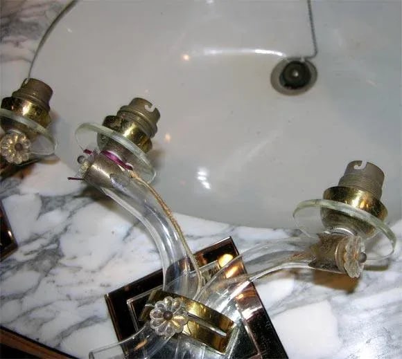 1930s Vintage French Mirrored Sconces- a Pair - 6