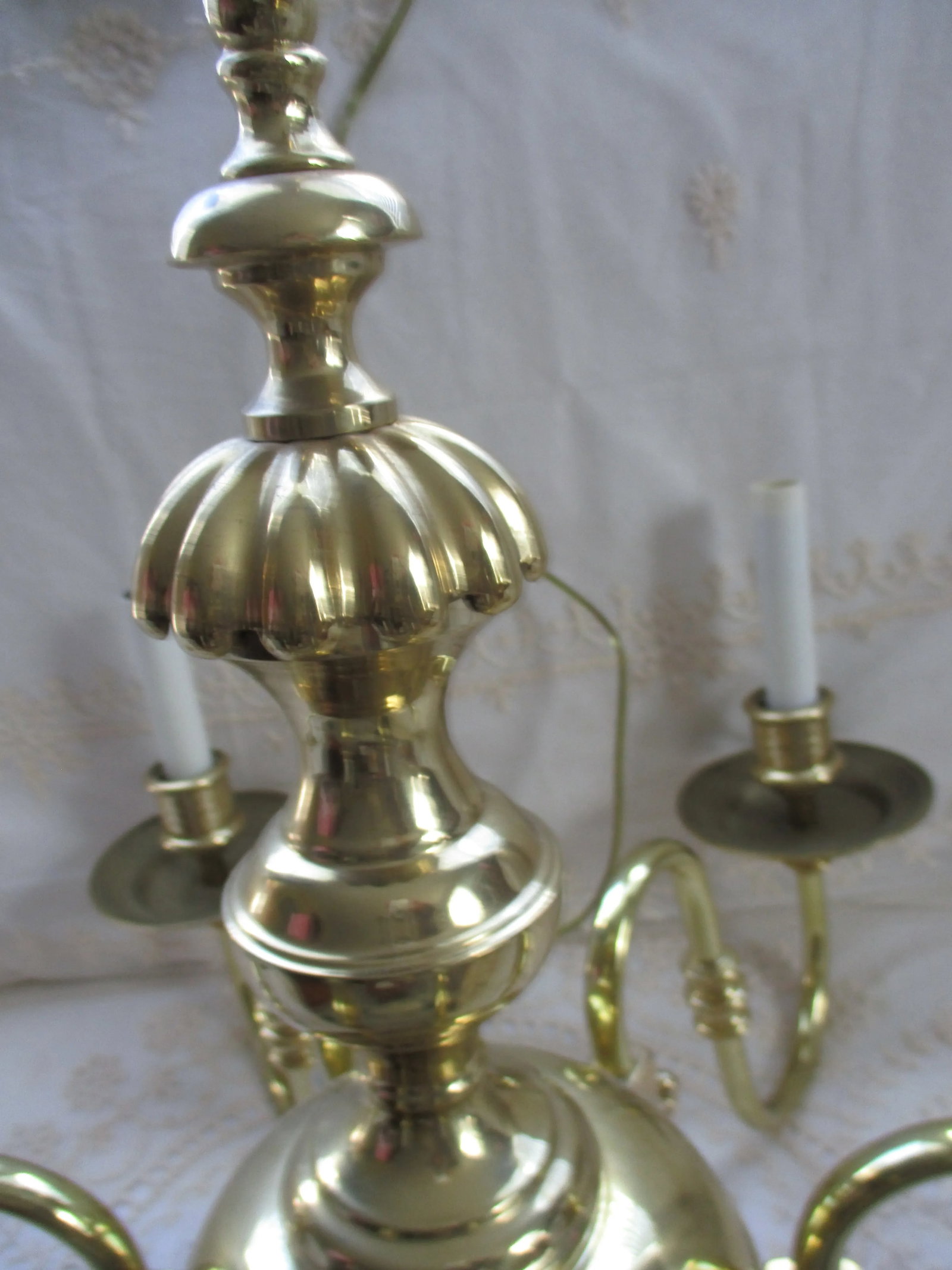 Vintage French Empire Style Late 20th Century Solid Brass Ornate 6 Light Chandelier - 7