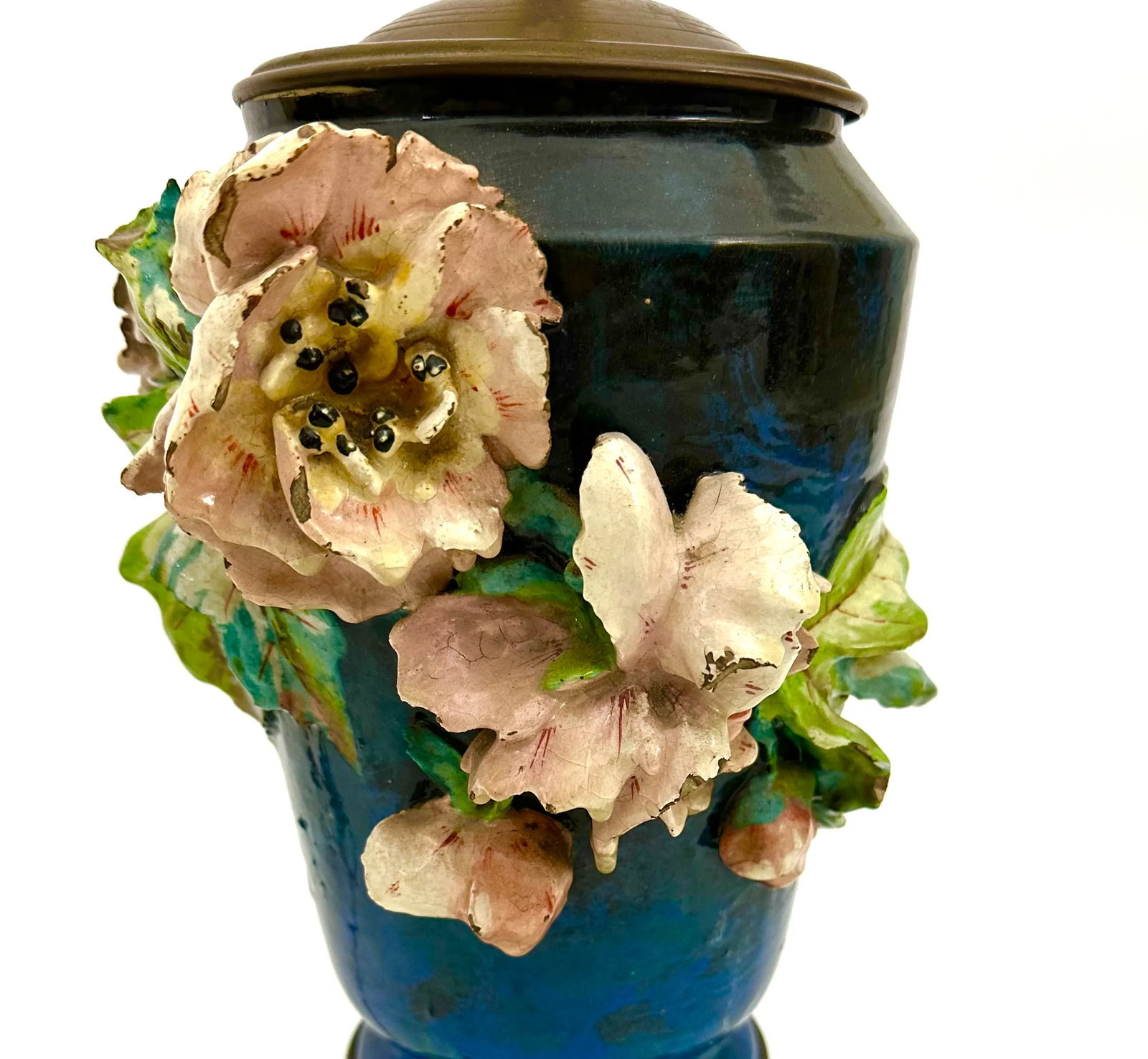 Antique French Barbotine Majolica Floral Lamp - 9