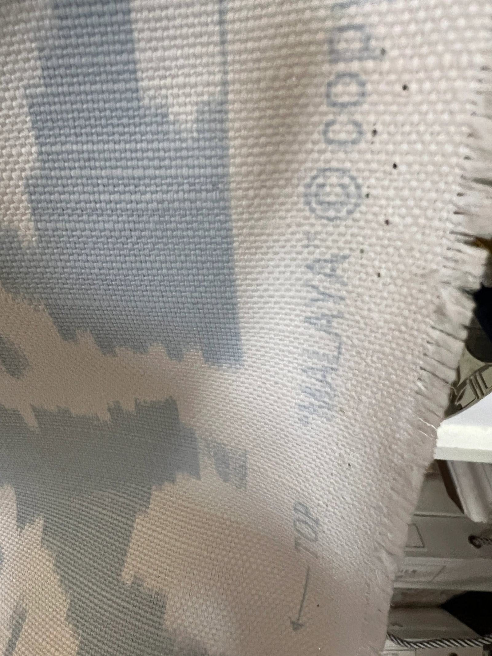 6 Yards Quardrille Fabrics Malaya Zibby Blue on White - 2
