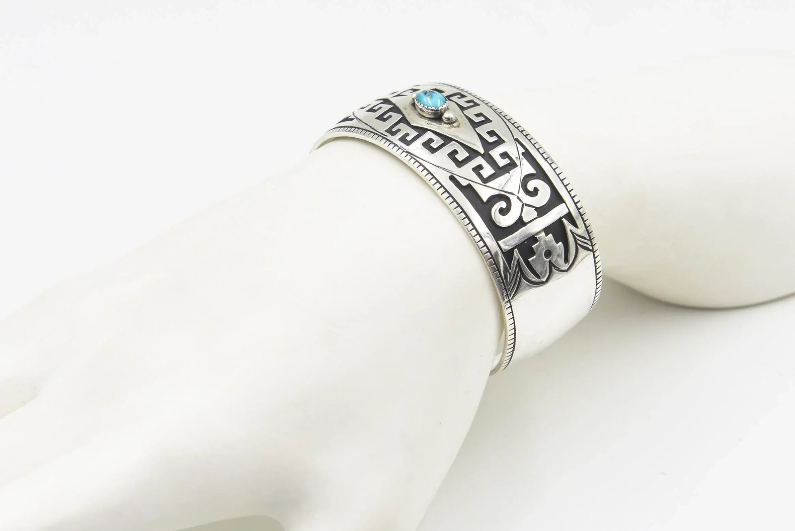 Late 20th Century Native American Turquoise Sterling Silver Cuff Bracelet by Jacob Kahe - 10