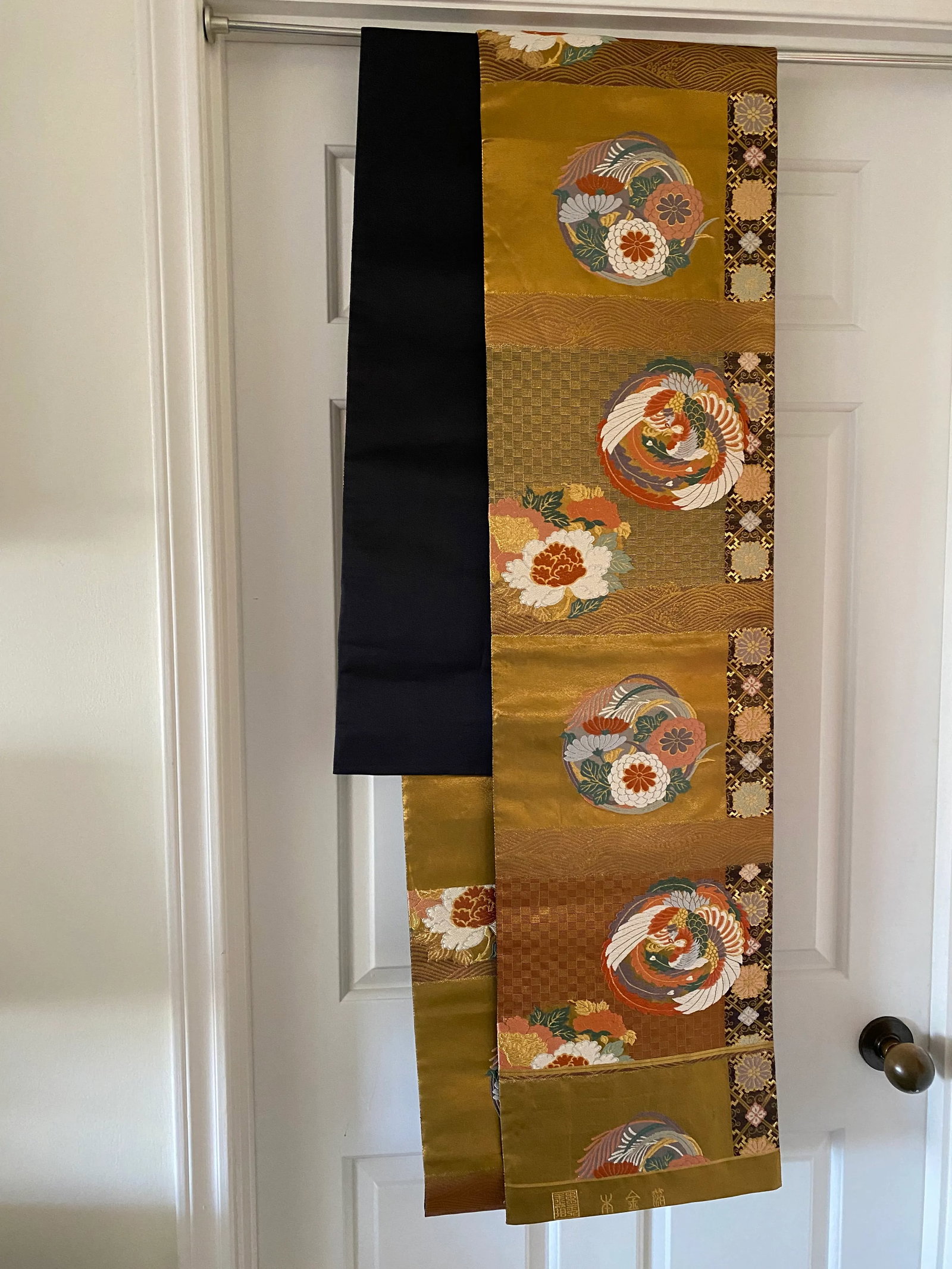 Vintage Japanese Silk Embroidered Obi - 8