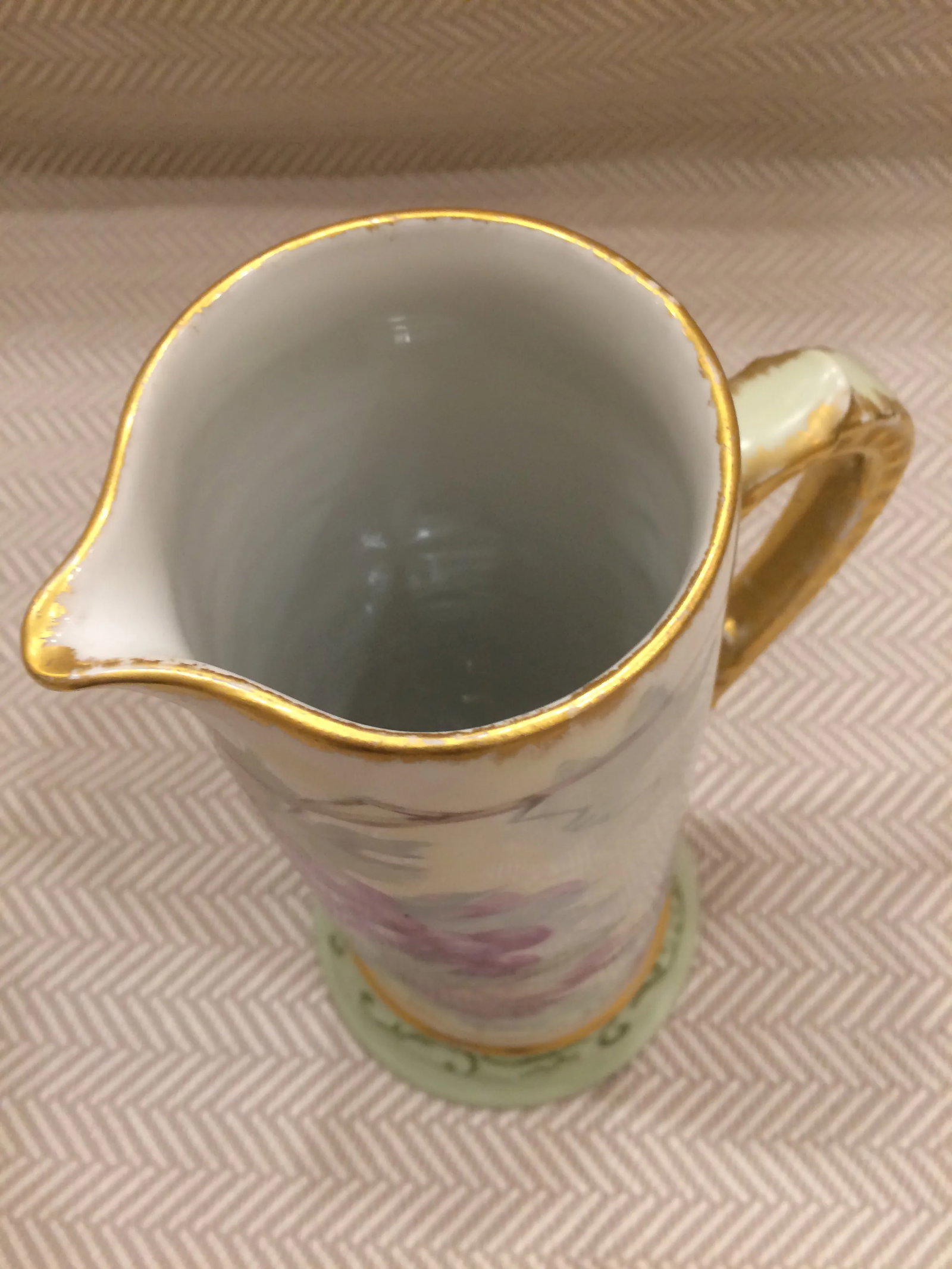 Antique Limoges Platter & Matching Pitcher/Tankard With a Grape Motif (Antique, From the 1800's) - 4