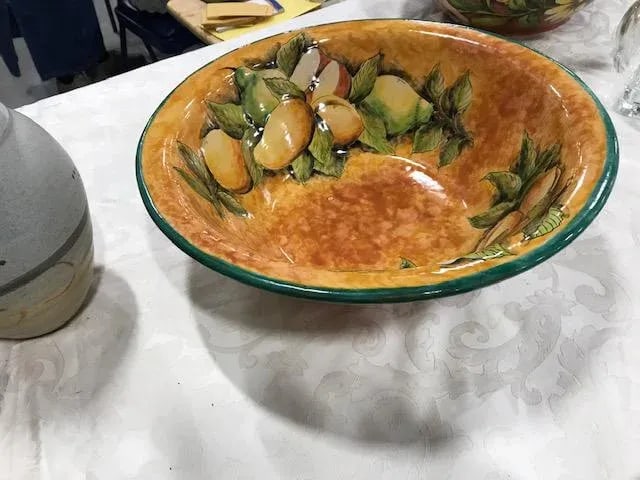 Majolica Pottery Salad Bowl With Pears - 6