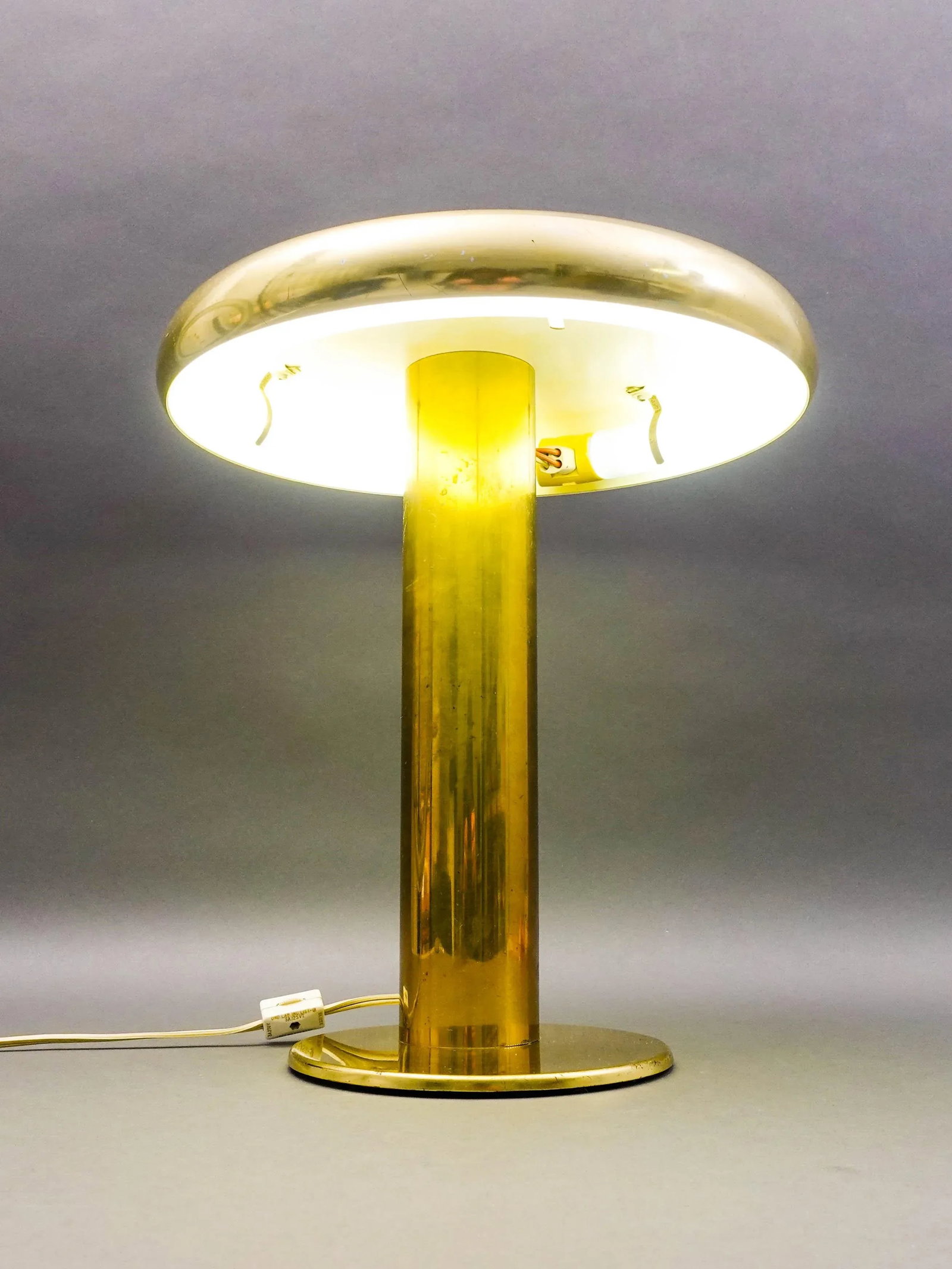 Pierre Cardin Style Vintage Modernist Brass Table Desk Lamp - 2