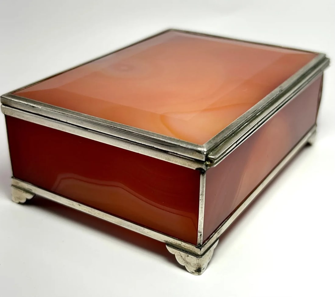 Continental Silver Mounted Red Agate Box - 7