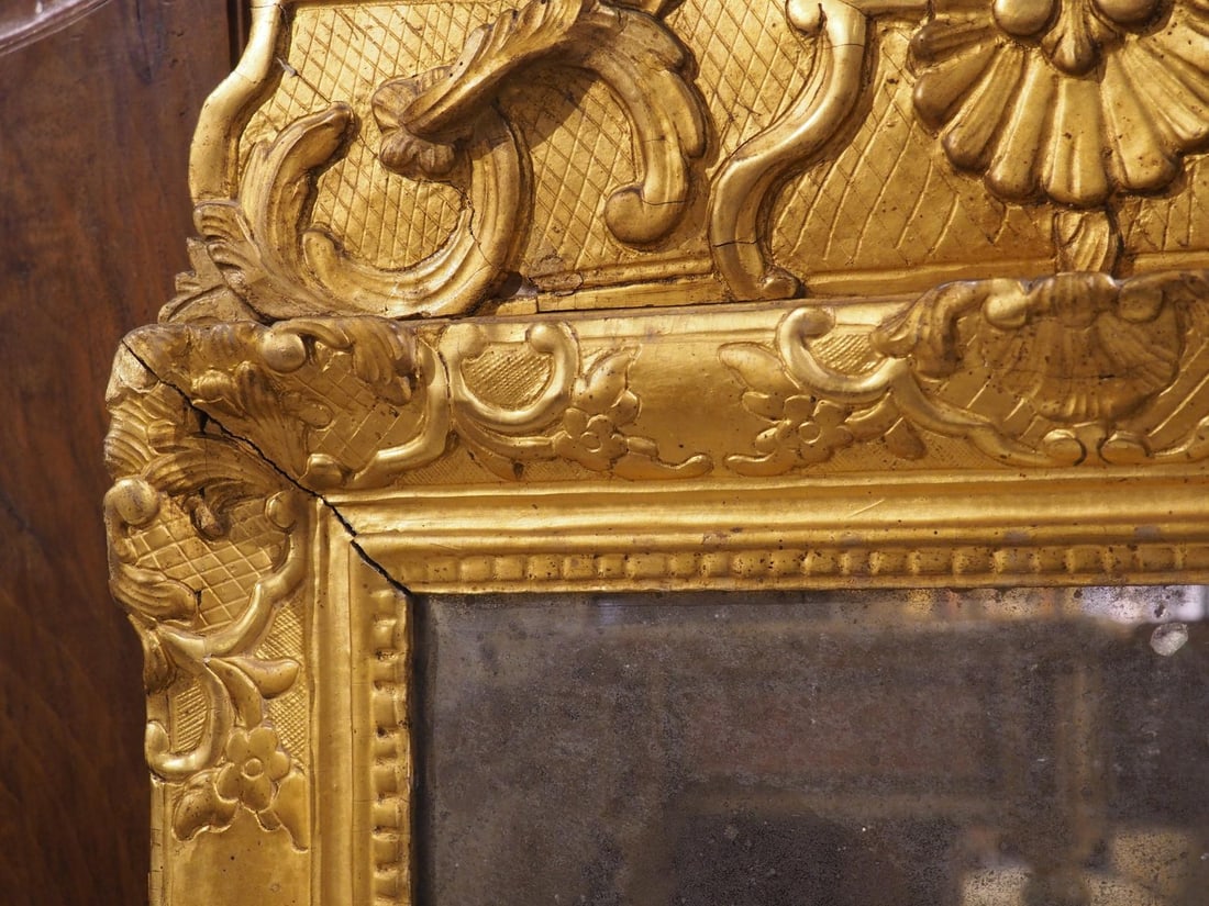Period French Regence Giltwood Mirror, Circa 1720 - 9