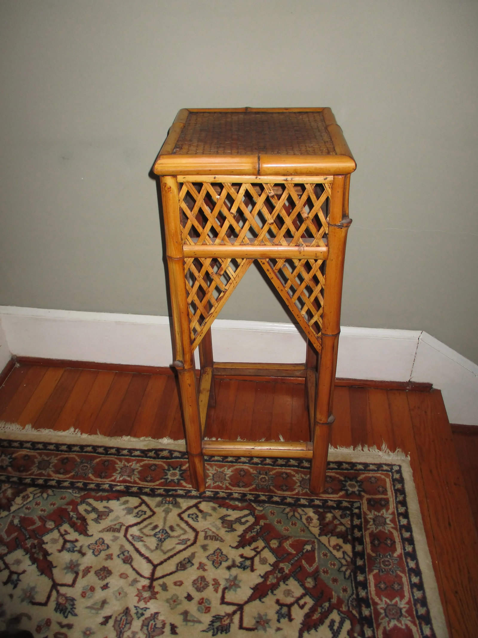 Vintage Bamboo Plant Stand / Table With Lattice Work - 3