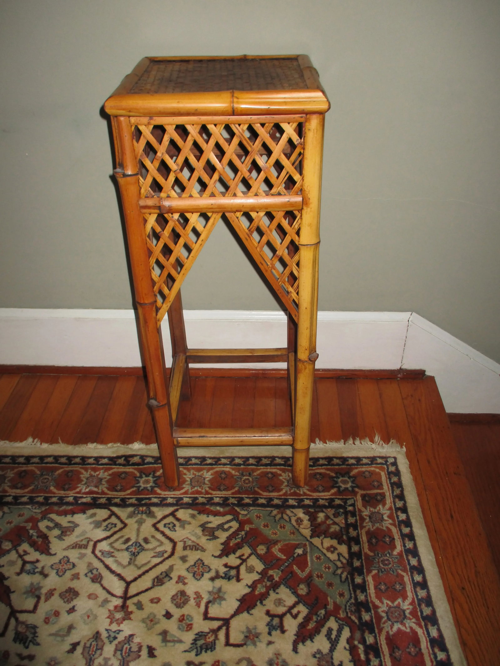 Vintage Bamboo Plant Stand / Table With Lattice Work - 4