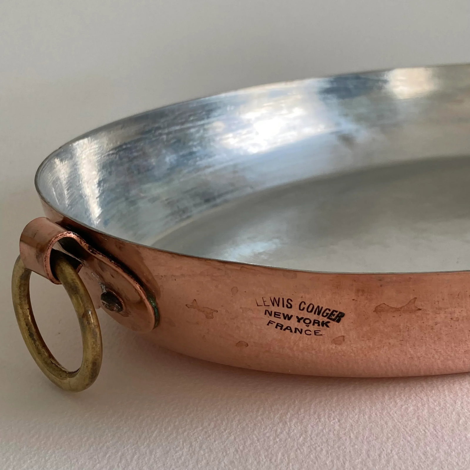 20th Century Lewis Conger New York France Oval Copper Au Gratin - 2