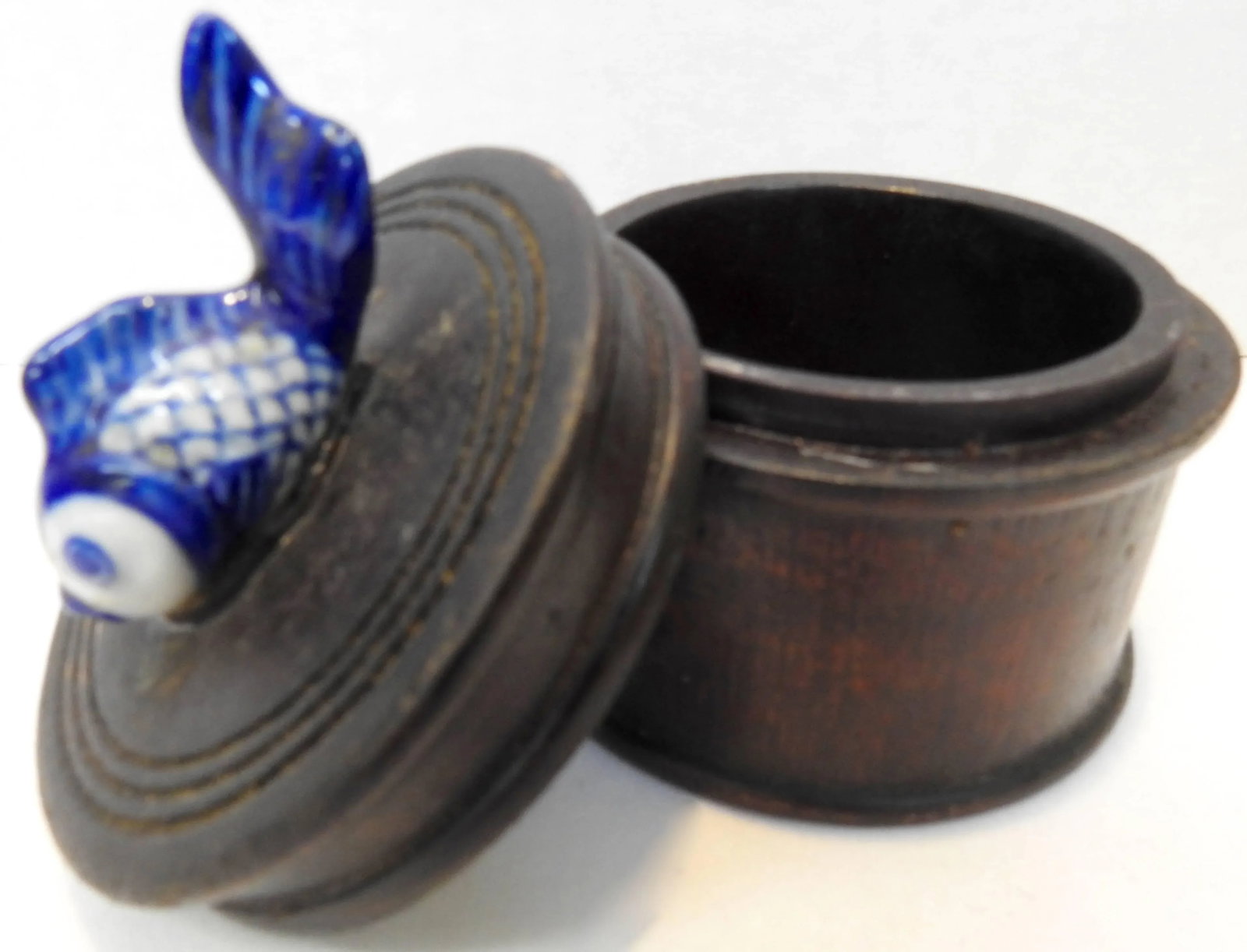 Round Wooden Box With Porcelain Koi Fish on Lid - 3