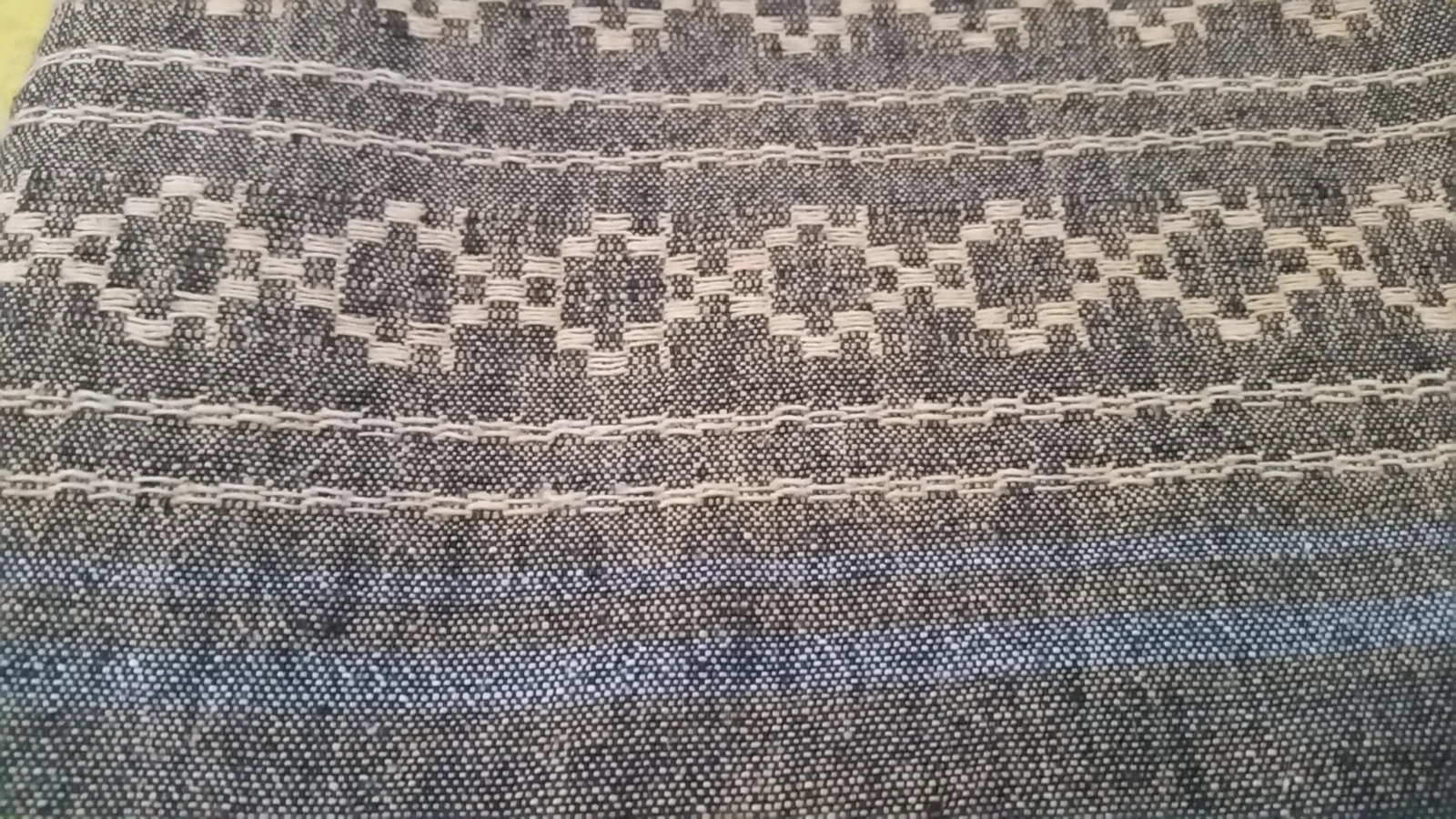 1950s Vintage Guatemalan Hand Loomed Cotton Throw - 4