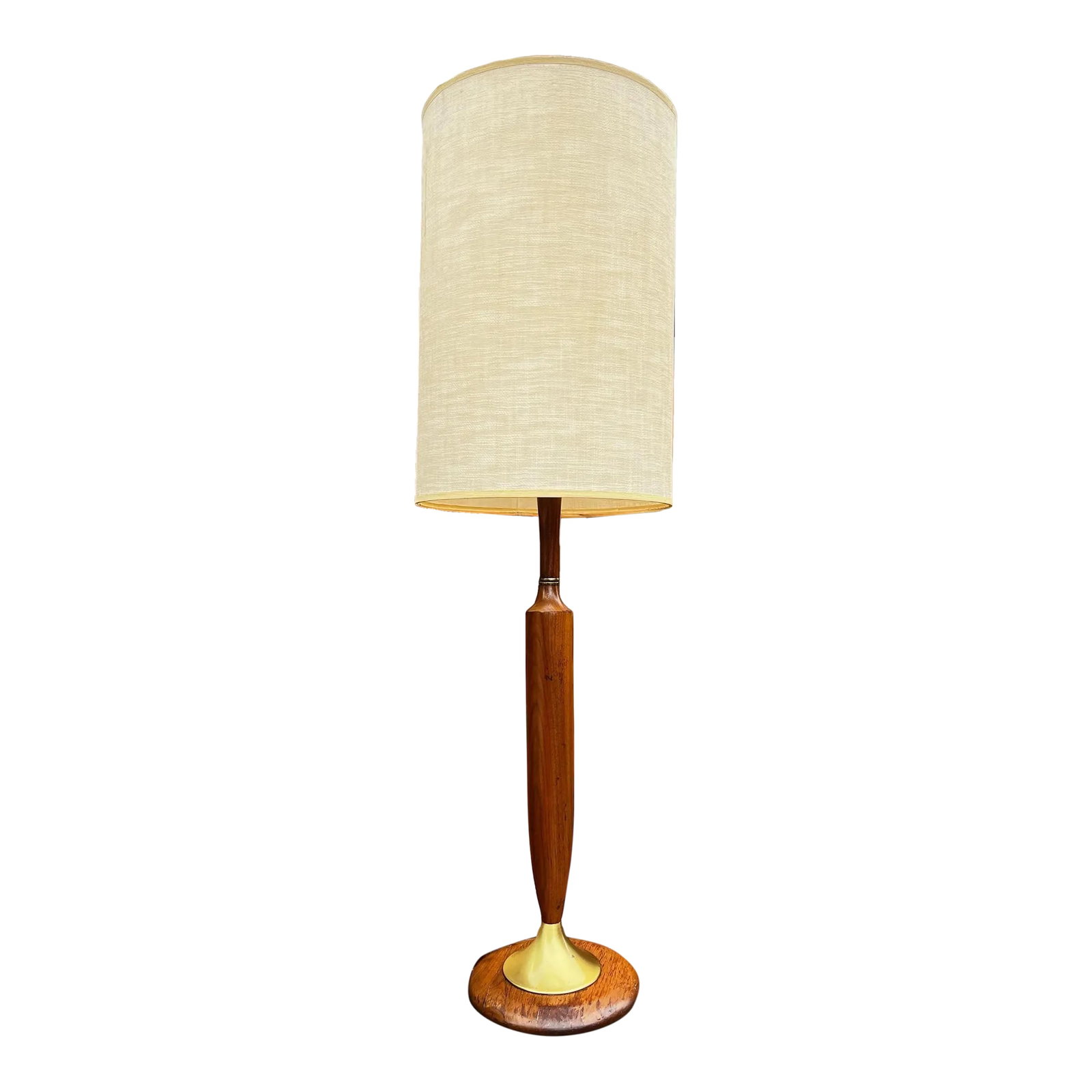 Vintage 1960's Mid-Century Modern Danish Teak Drum Shade Table Lamp With Brass Accents: This fashionable and sophisticated table lamp is the quintessential example mid-century modern style. Crafted with teak wood, the staple of Danish modern furniture, the slender body of this lamp also 