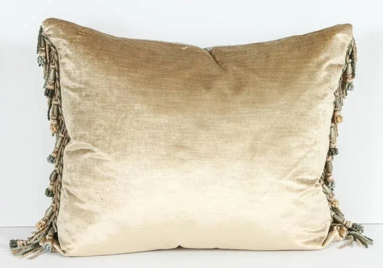 Traditional Luigi Bevilacqua Silk Velvet Pillows - a Pair - 5