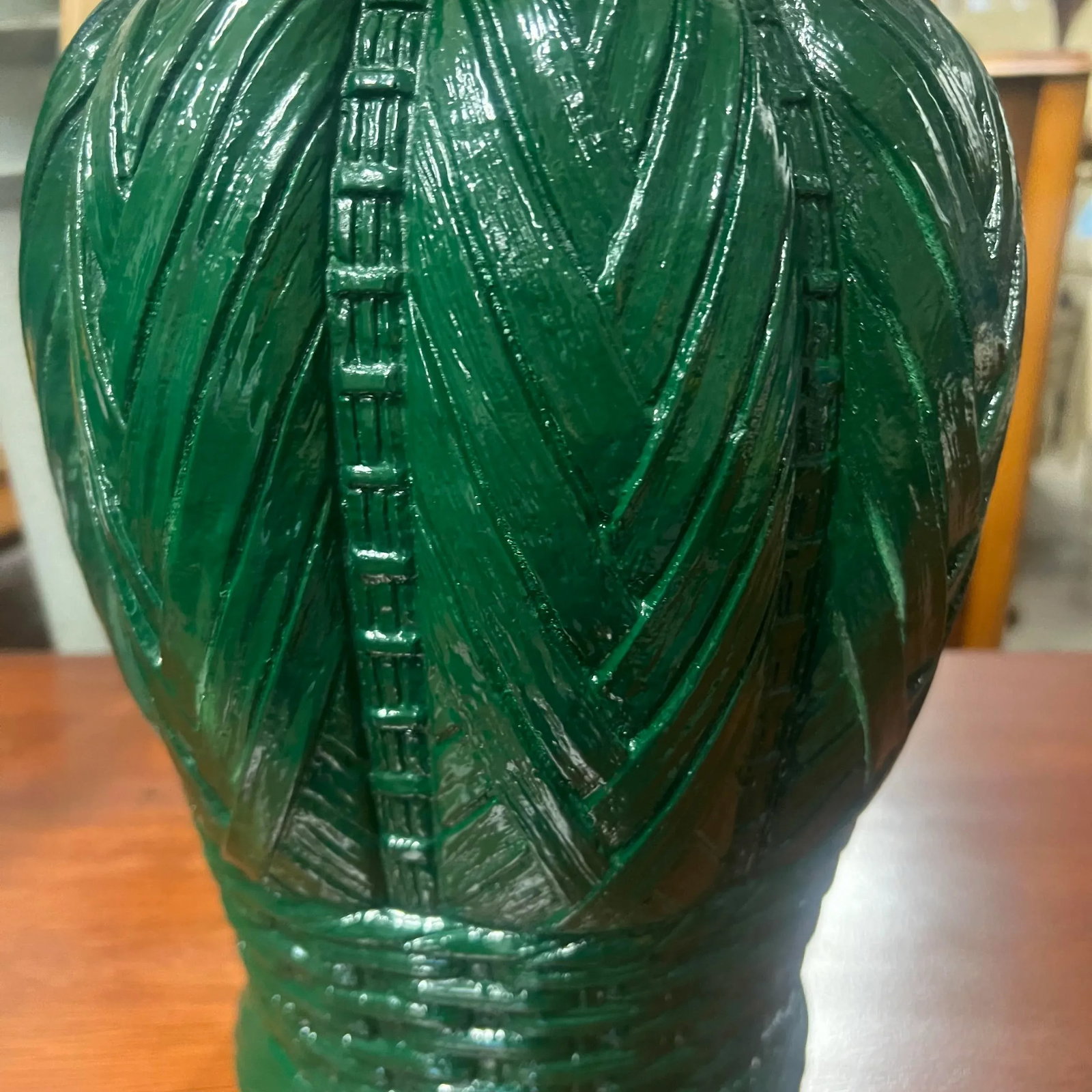 Vintage Green Basket Weave Ceramic Table Lamps - A Pair. - 6
