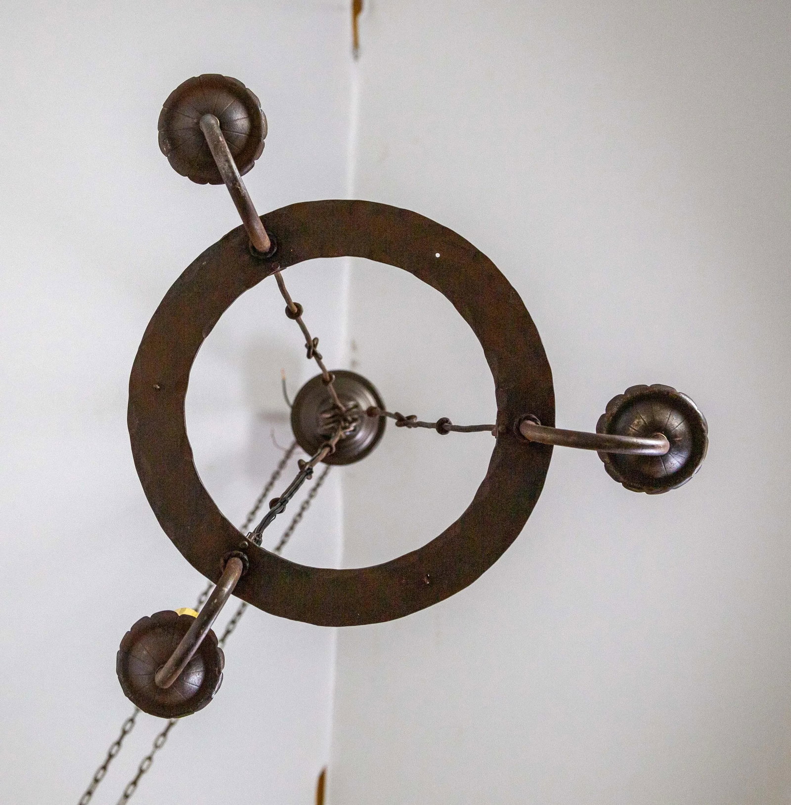 Early 20th Century Rustic Iron 3-Light Ring Chandelier - 4