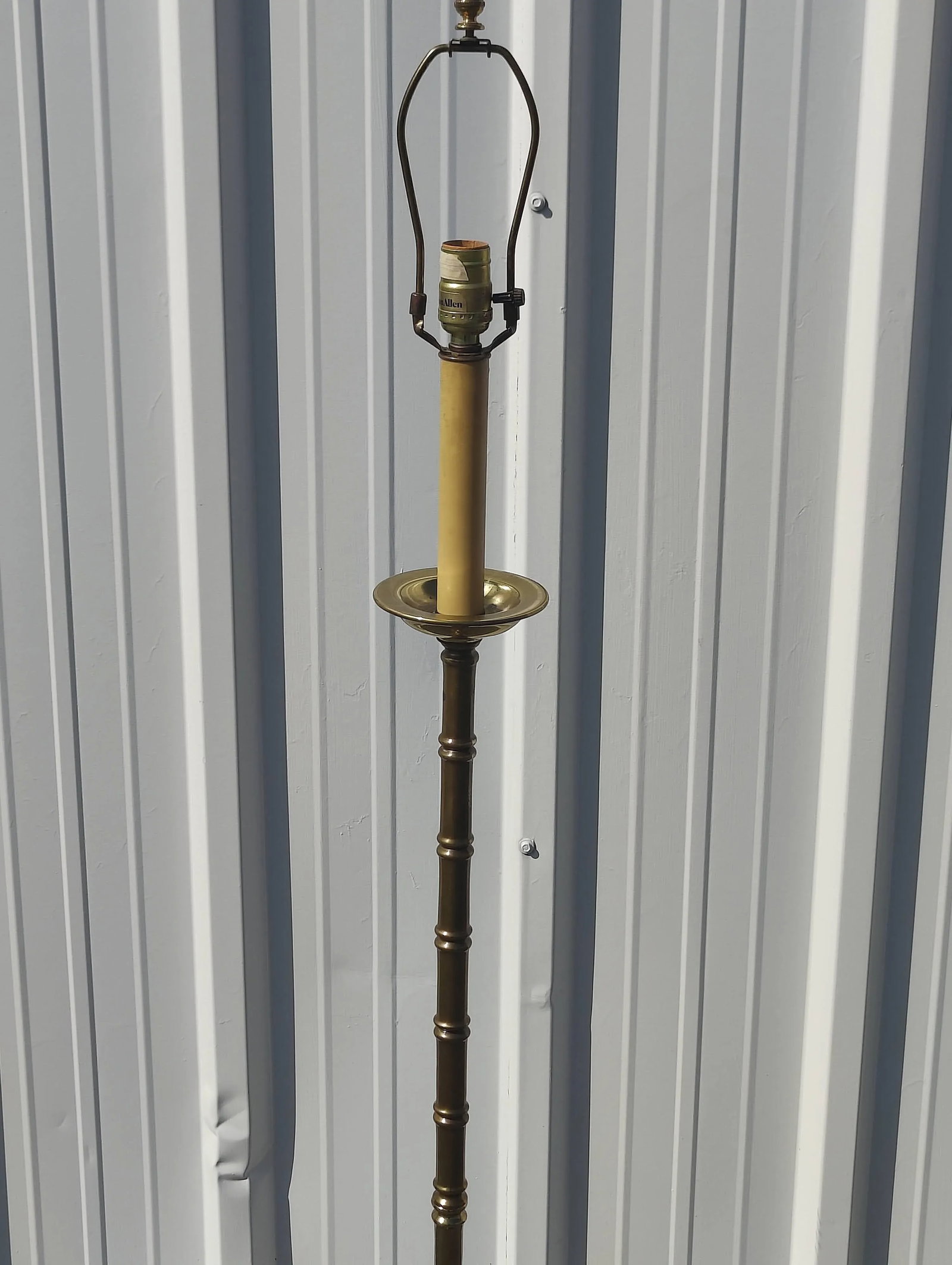 Vintage Ethan Allen Brass Floor Lamp - 2