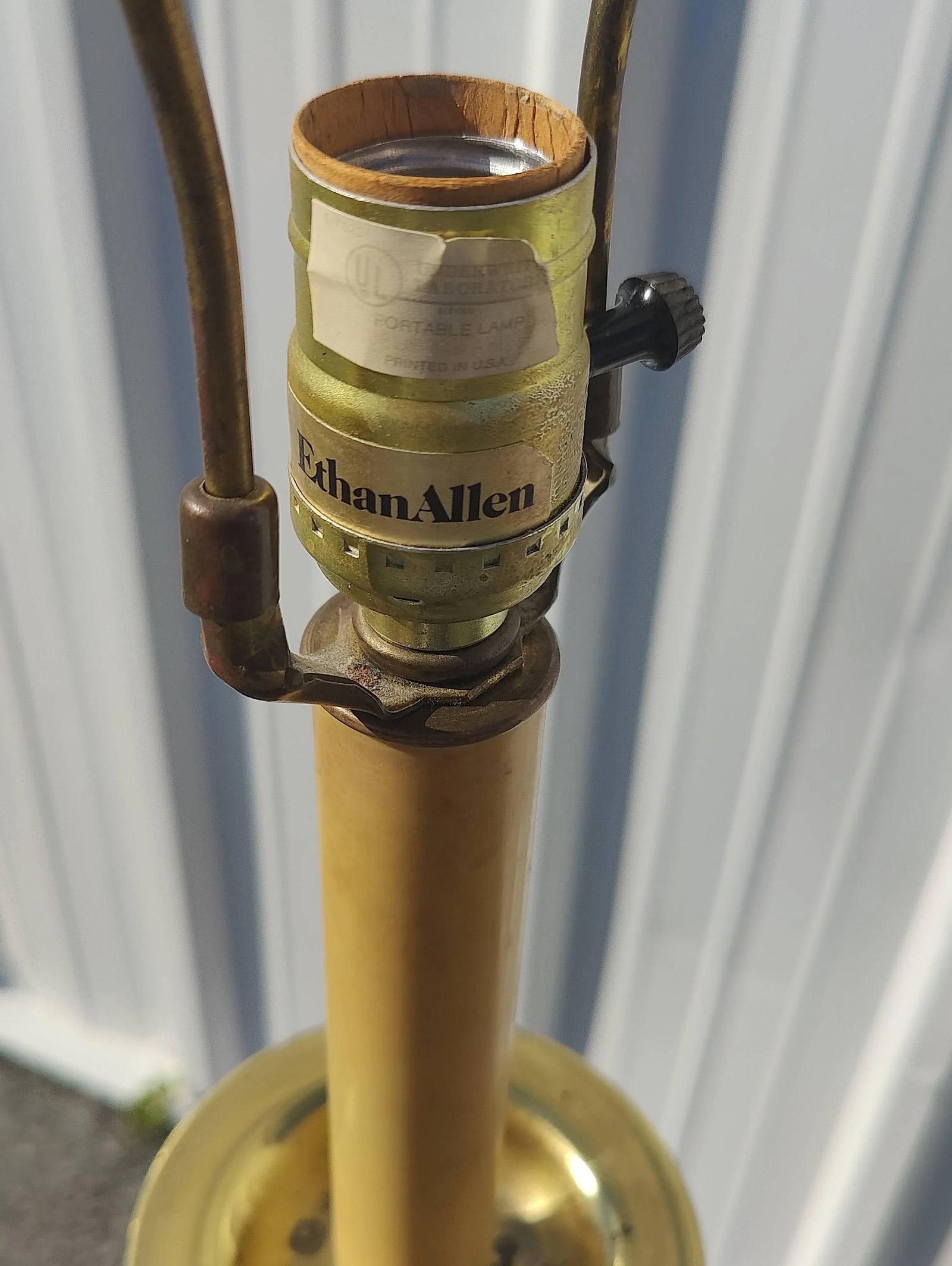 Vintage Ethan Allen Brass Floor Lamp - 4